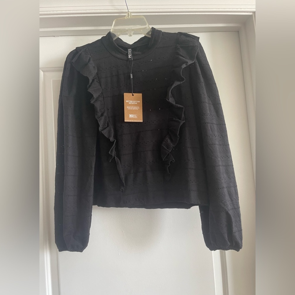 Pieces Long Sleeve top